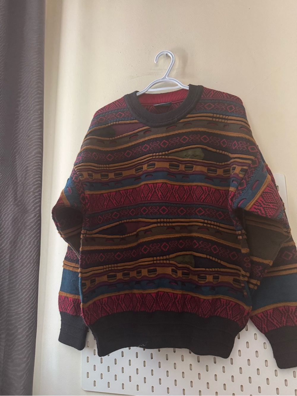 Vintage Limnos Men's Patterned Crewneck Sweater